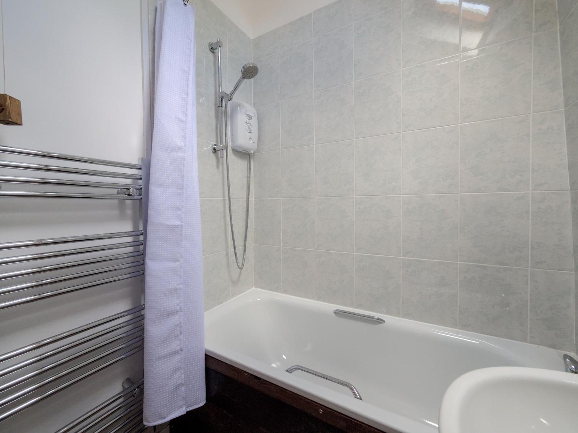The Lilley Pad In Ludlow Cosy, Central, Perfect For Couples, Netflix & Parking Permit Exterior foto